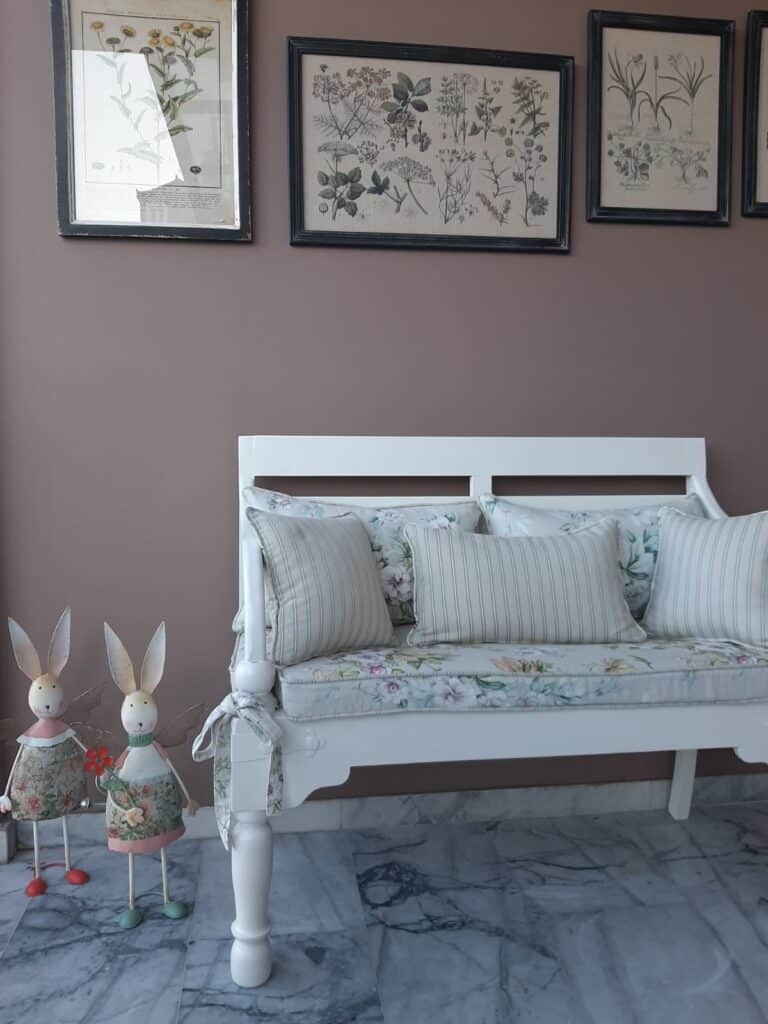 Καναπές στην βεράντα