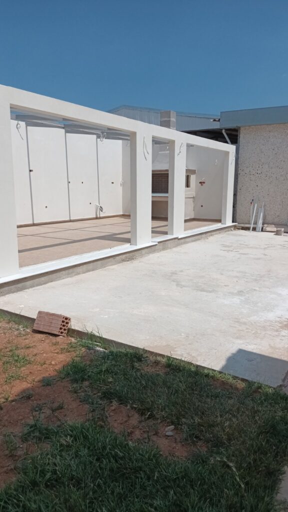 Βεράντα barbeque