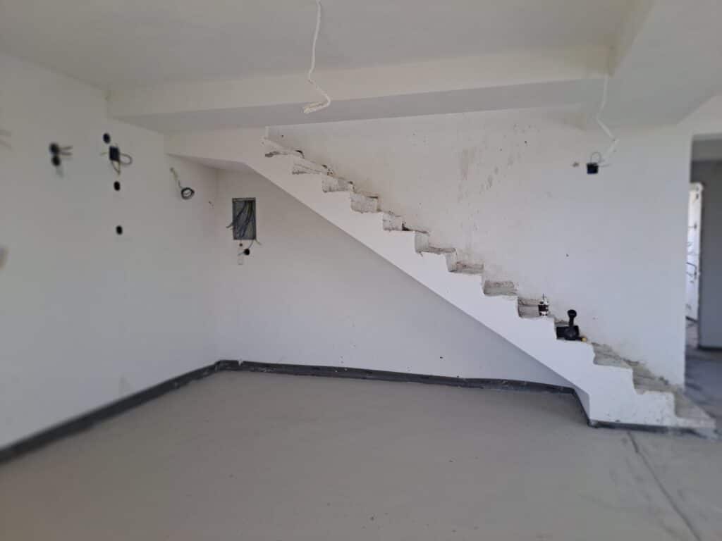 Σκάλα στην κουζίνα