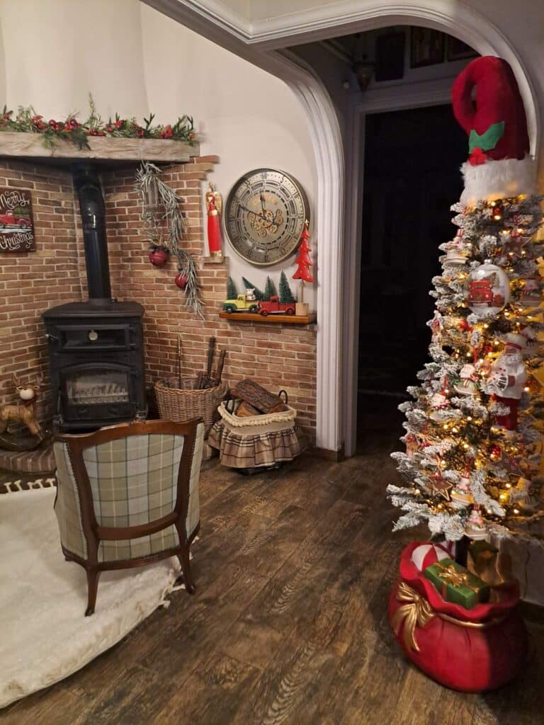 Σόμπα Χριστουγεννιάτικος στολισμός 2024