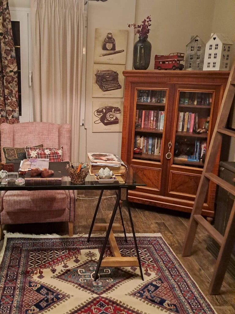 Γραφείο Χριστουγεννιάτικος στολισμός 2024